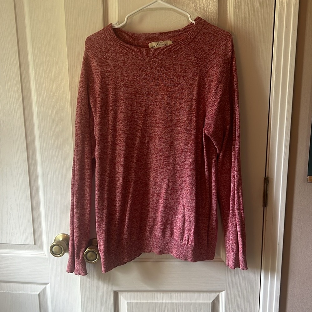 H&M Women's red Crew Neck Sweater